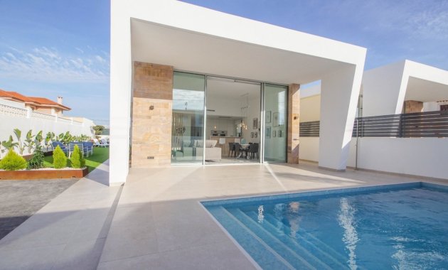Villa - Nowy budynek - Torrevieja - PRO430