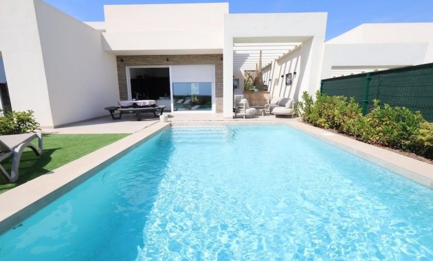 Villa - Resale - Algorfa - La Finca Golf Resort