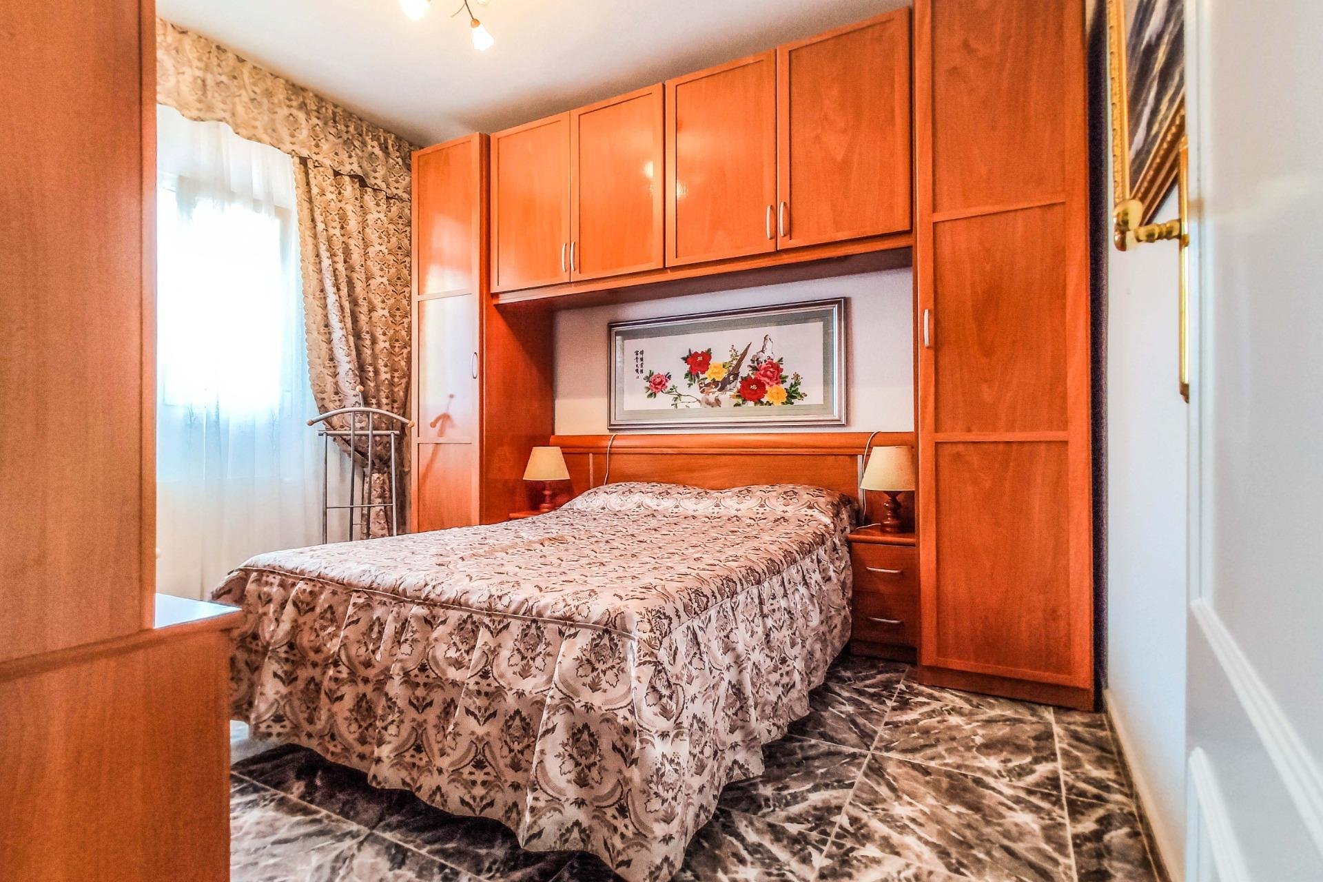 Wynajem długoterminowy - Chalet - Orihuela Costa - Cabo Roig