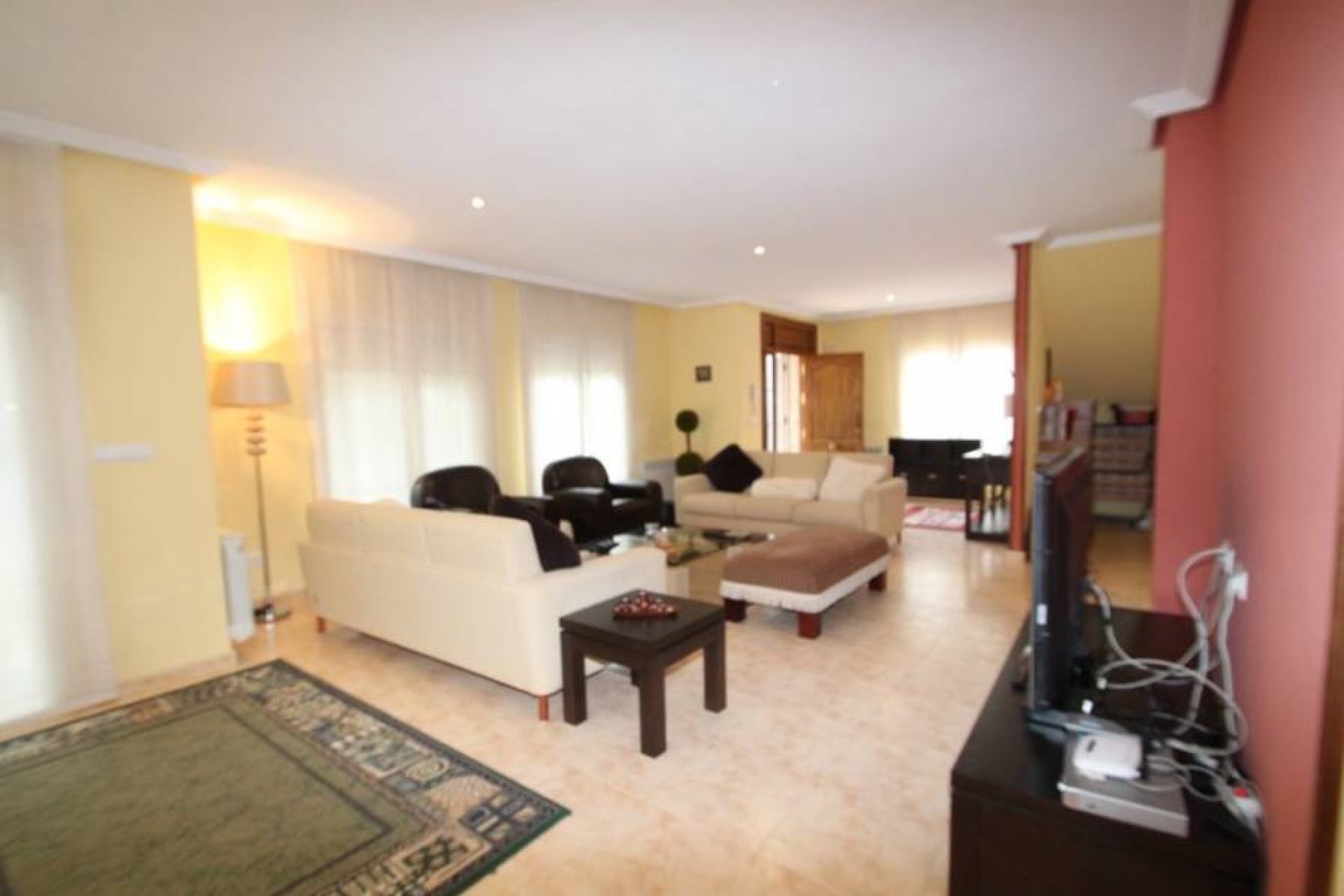 Wynajem długoterminowy - Chalet - Orihuela Costa - Campoamor