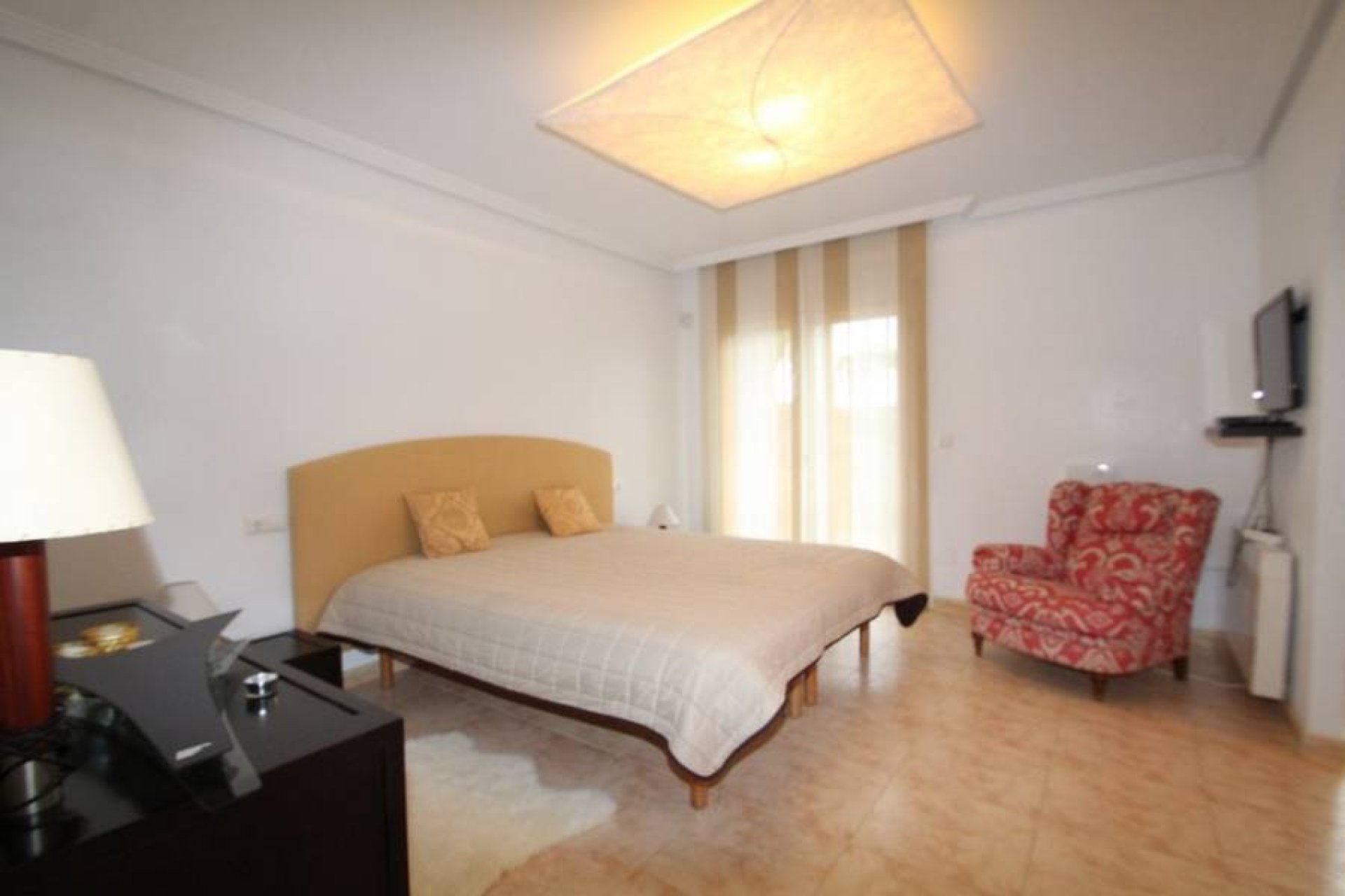 Wynajem długoterminowy - Chalet - Orihuela Costa - Campoamor