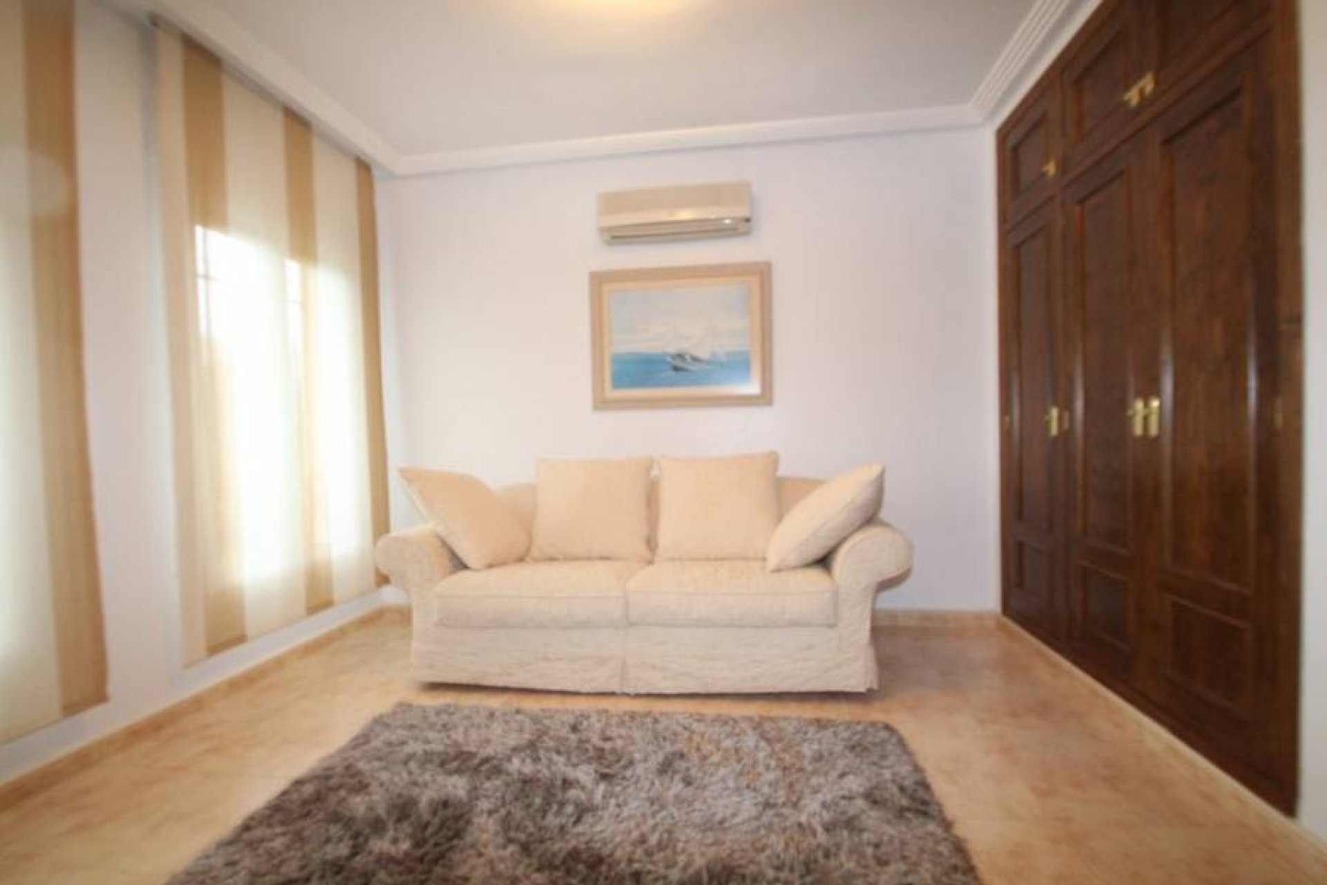 Wynajem długoterminowy - Chalet - Orihuela Costa - Campoamor