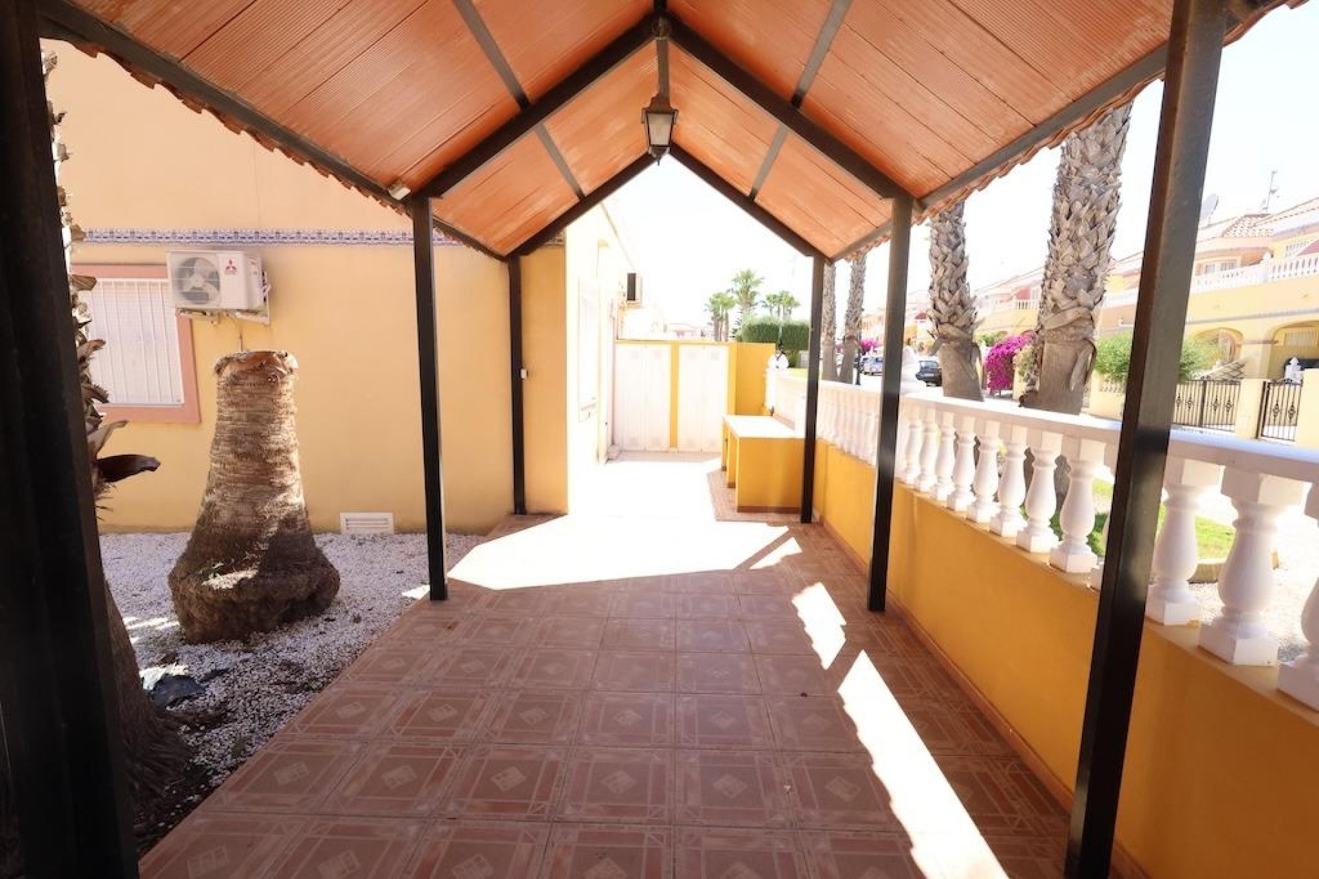 Wynajem długoterminowy - dom bliźniaczy - Orihuela Costa - Lomas de Cabo Roig