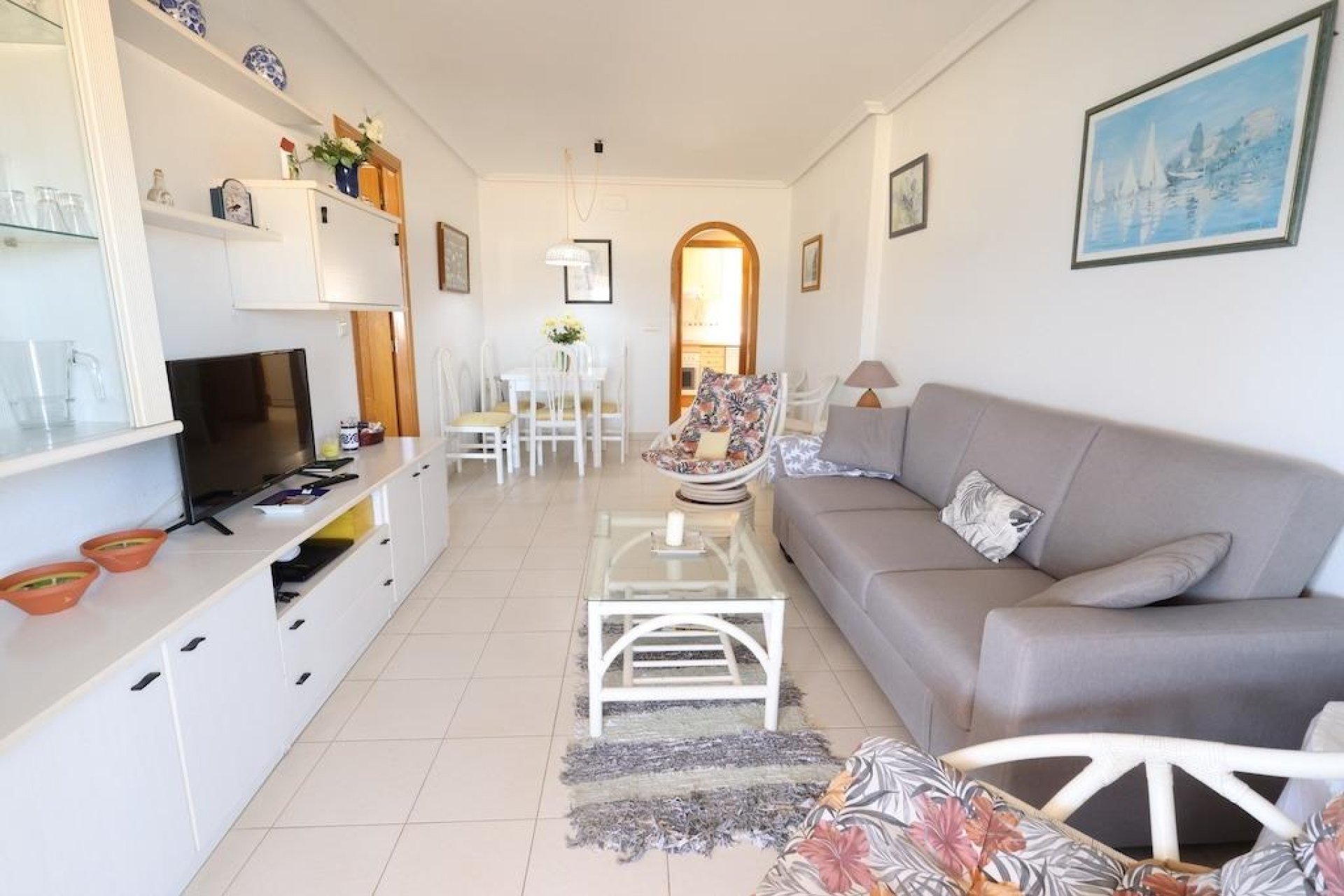 Wynajem długoterminowy - Mieszkanie w bloku - Orihuela Costa - Aguamarina