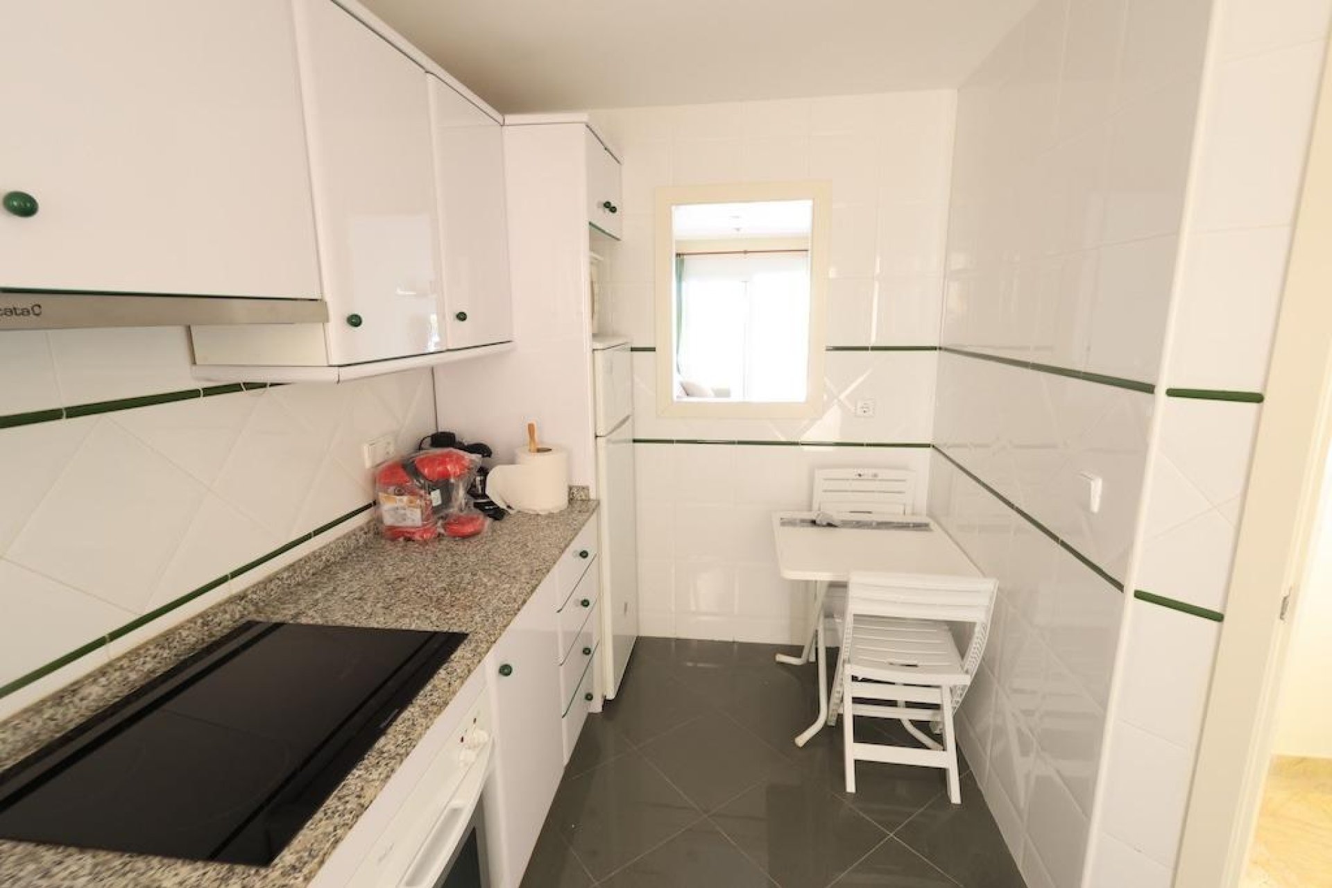 Wynajem długoterminowy - Mieszkanie w bloku - Orihuela Costa - Cabo Roig