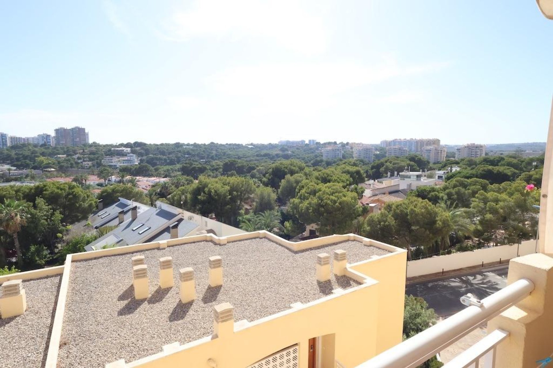 Wynajem długoterminowy - Mieszkanie w bloku - Orihuela Costa - Campoamor