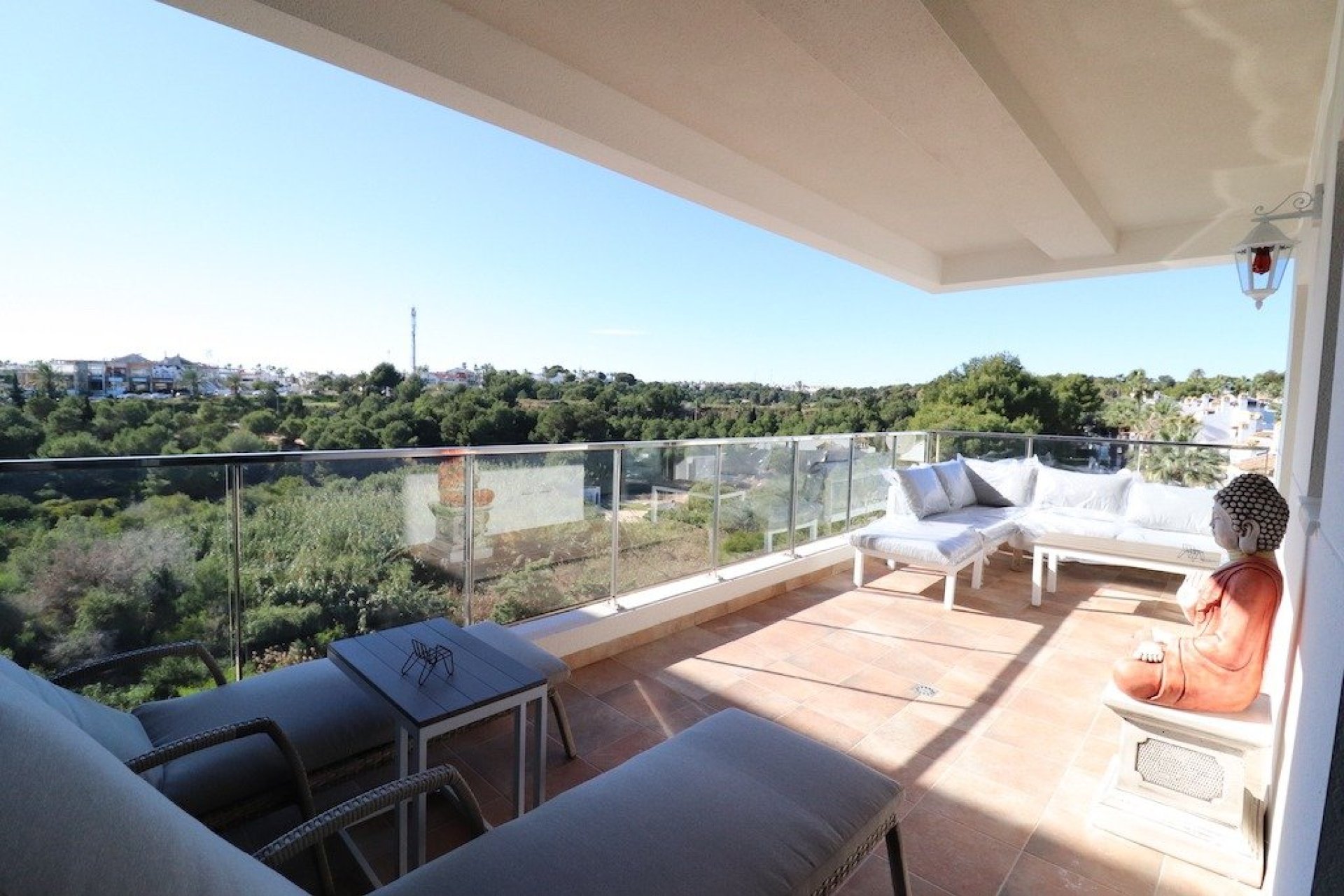 Wynajem długoterminowy - Mieszkanie w bloku - Orihuela Costa - Villamartín