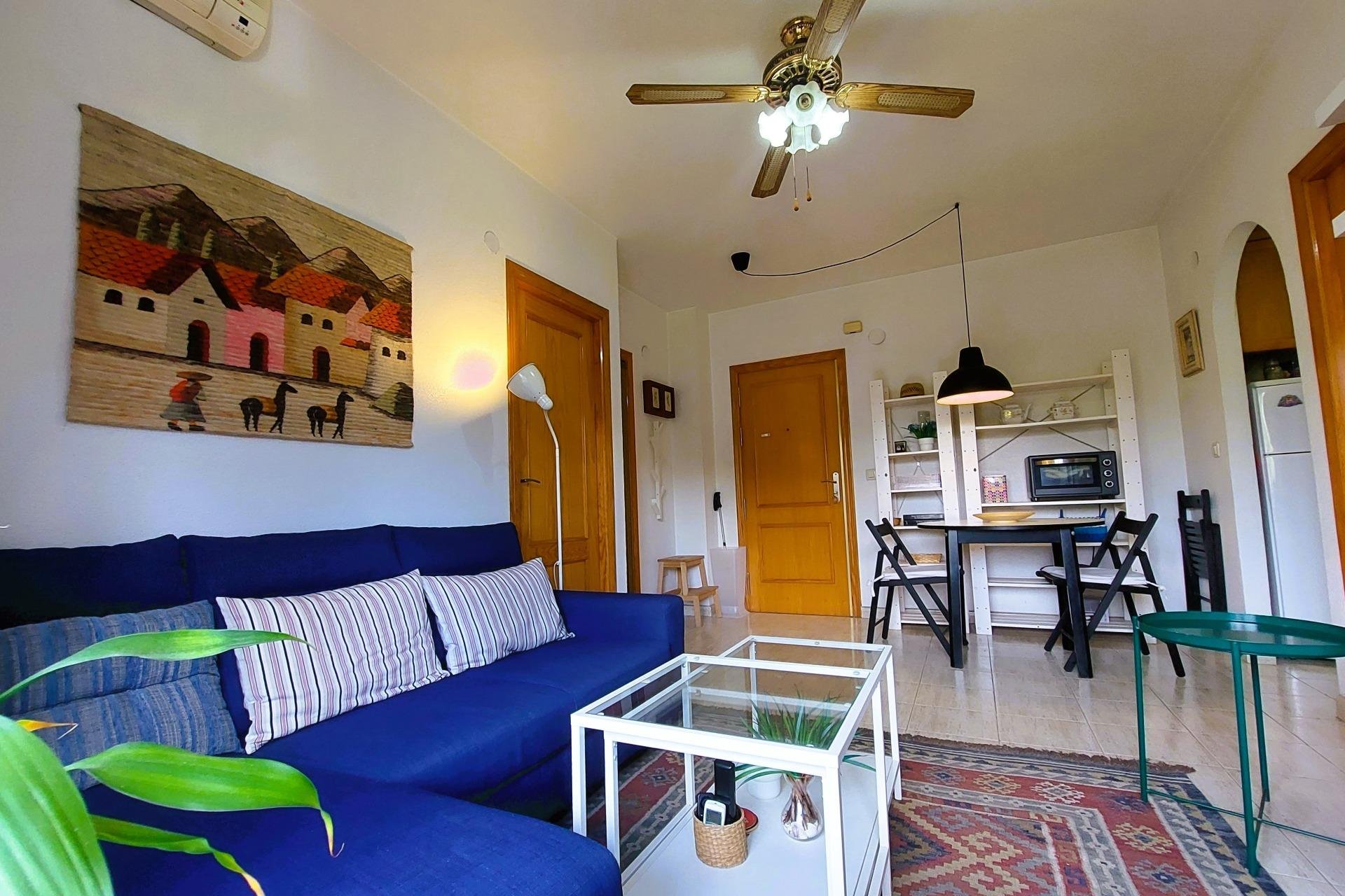 Wynajem długoterminowy - Mieszkanie w bloku - Torrevieja - Acequion