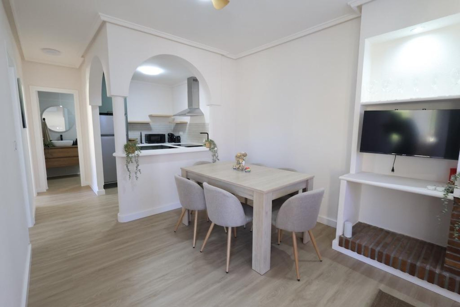 Wynajem długoterminowy - Mieszkanie w bloku - Torrevieja - Los Balcones - Los Altos del Edén