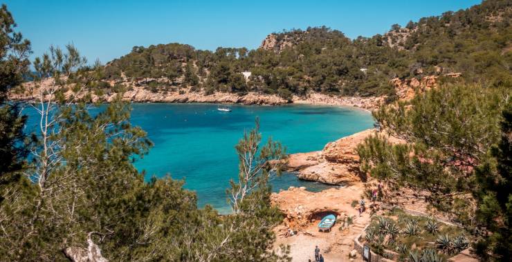 Het hele jaar door wonen aan de Costa Blanca: Werkelijke voordelen ten opzichte van andere regio’s in Spanje en Europa Het hele jaar door wonen aan de Costa Blanca: Werkelijke voordelen ten opzichte van andere regio’s in Spanje en Europa