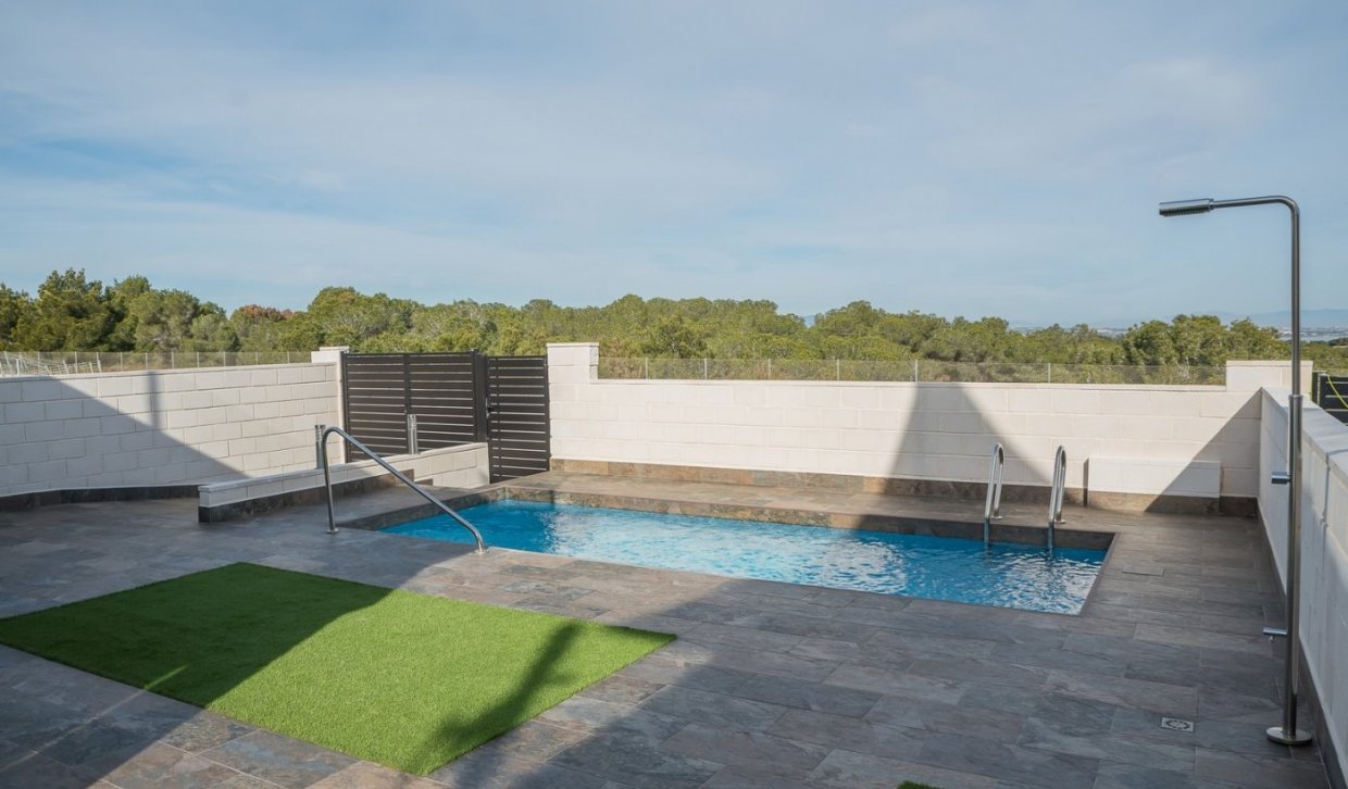 Obra nueva - Villa - Orihuela Costa - PAU 8