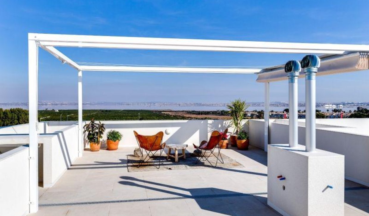 Obra nueva - Bungalow - Torrevieja - Los balcones