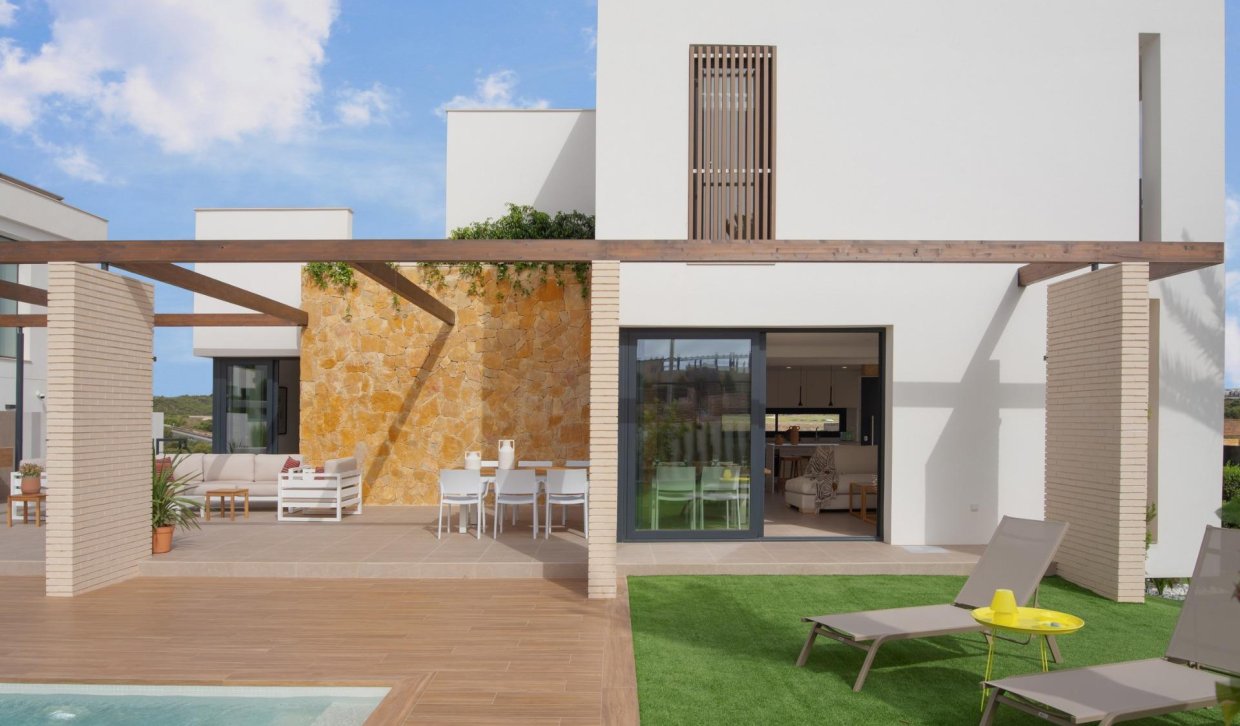 Obra nueva - Villa - Orihuela Costa - Campoamor