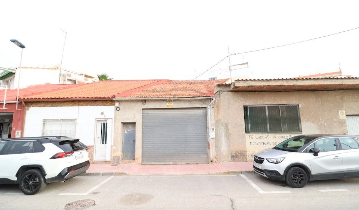 Segunda Mano - Casa - Torrevieja - Acequion