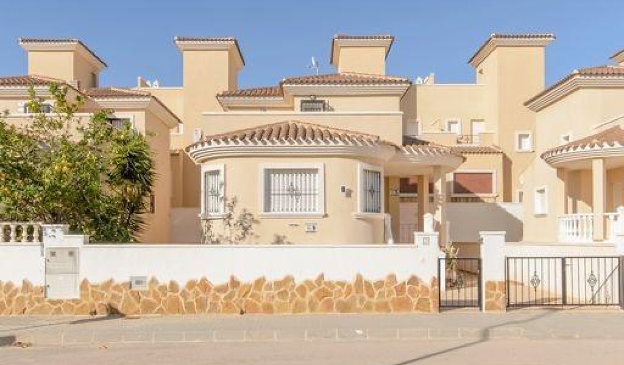 Segunda Mano - Villa - San Miguel de Salinas - Mirador de san miguel de salinas