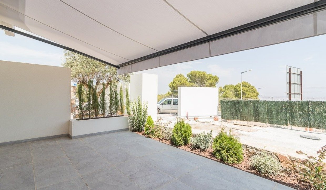 Obra nueva - Bungalow - Torrevieja - Los balcones