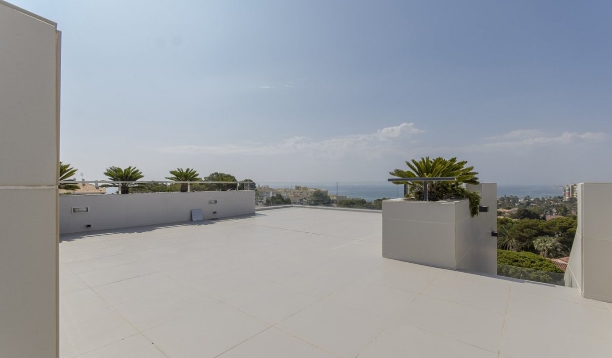 Obra nueva - Villa - Orihuela Costa - Campoamor