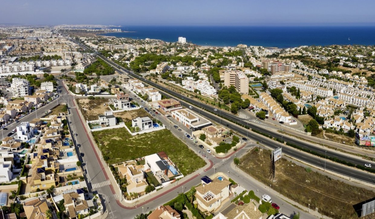 Obra nueva - Villa - Orihuela Costa - La Zenia