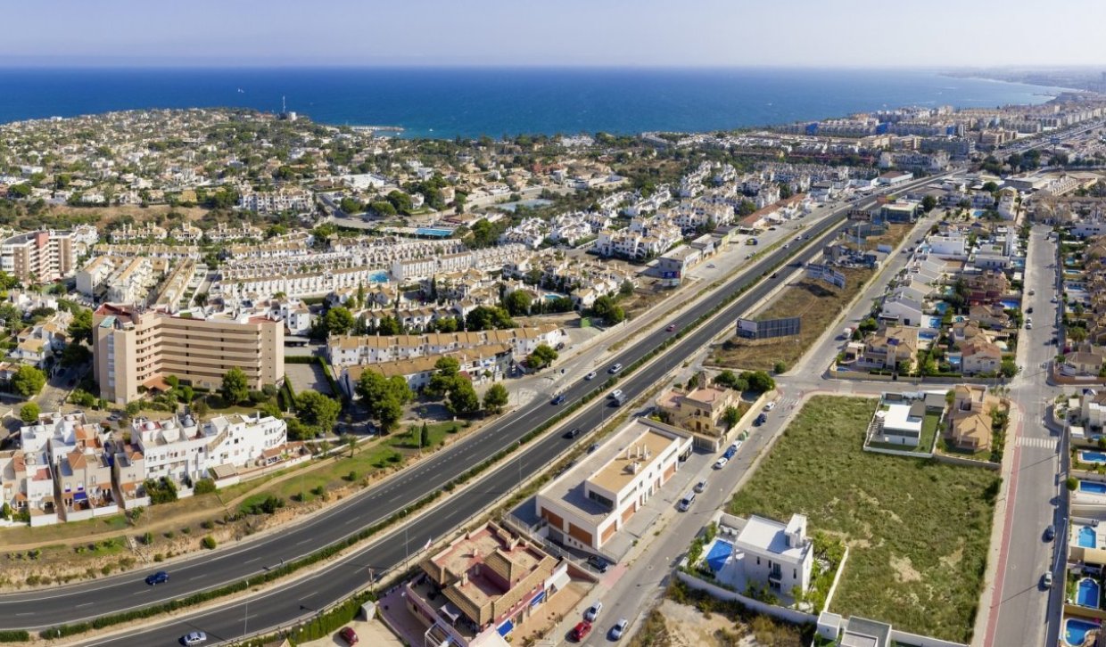 Obra nueva - Villa - Orihuela Costa - La Zenia