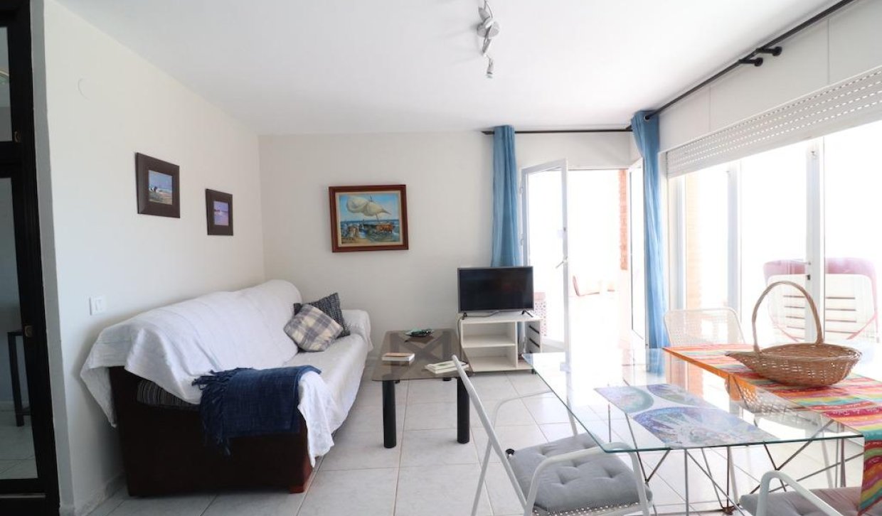 Alquiler a largo plazo - Apartamento - Orihuela Costa - Campoamor