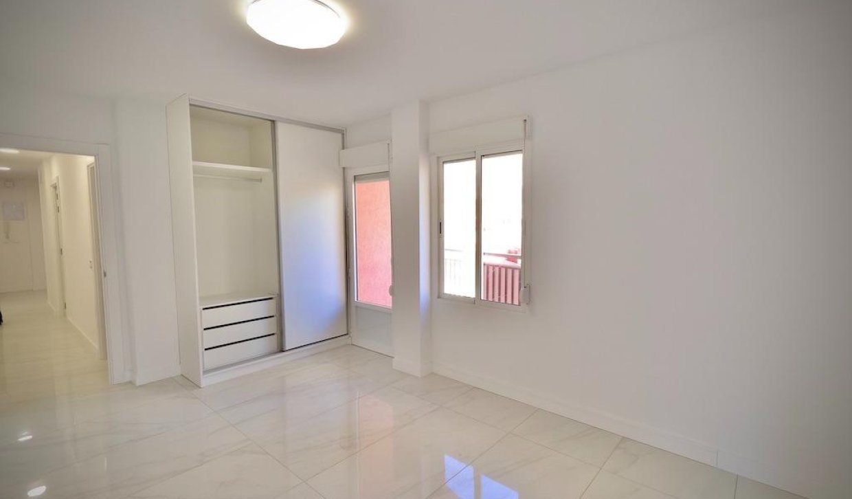 Segunda Mano - Apartamento - Torrevieja - Playa del Cura