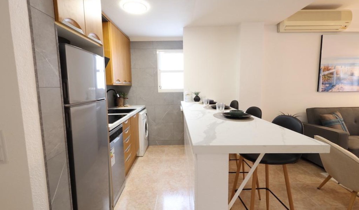 Segunda Mano - Apartamento - Torrevieja - Centro