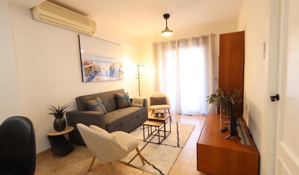 Segunda Mano - Apartamento - Torrevieja - Centro