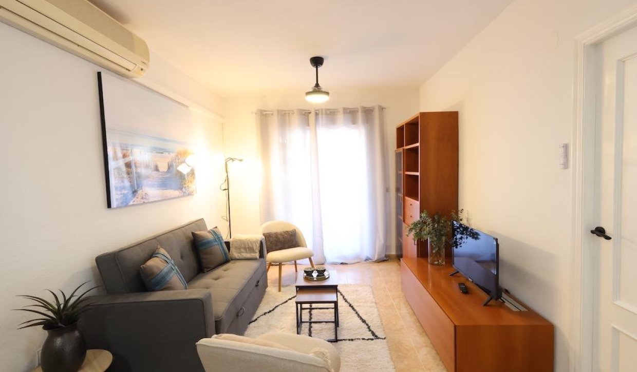 Segunda Mano - Apartamento - Torrevieja - Centro