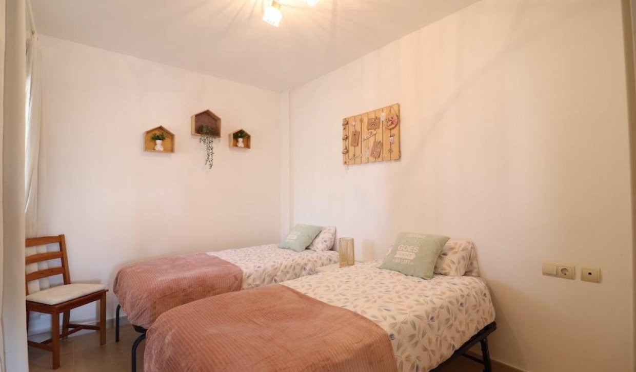 Alquiler a largo plazo - Apartamento - Orihuela Costa - La Regia