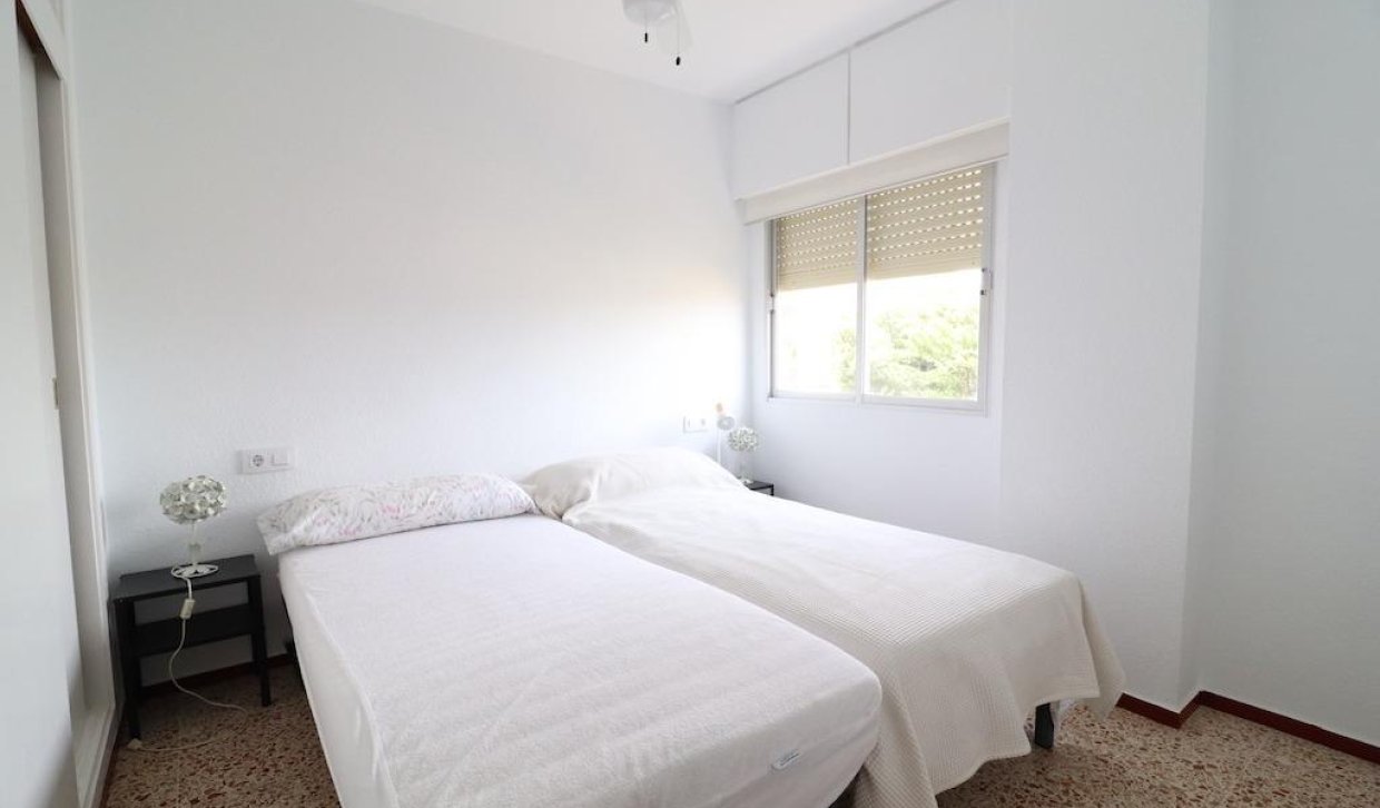 Alquiler a largo plazo - Apartamento - Orihuela Costa - Campoamor