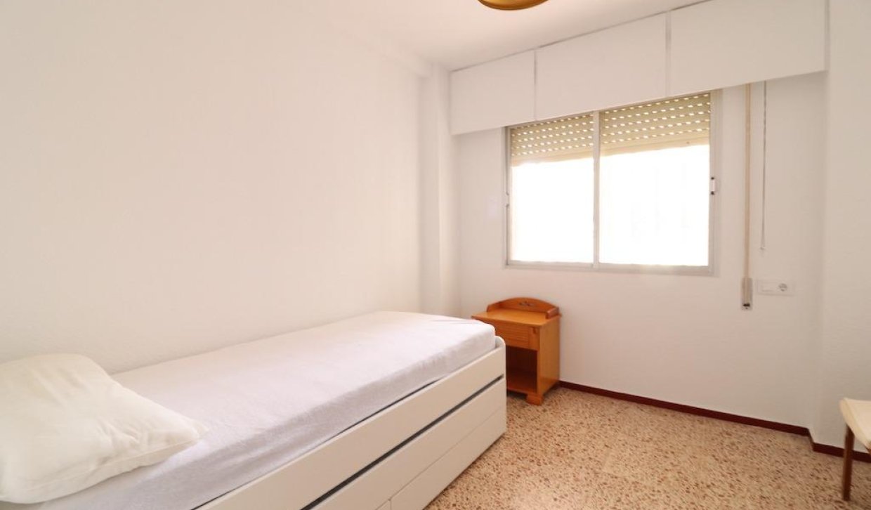 Alquiler a largo plazo - Apartamento - Orihuela Costa - Campoamor