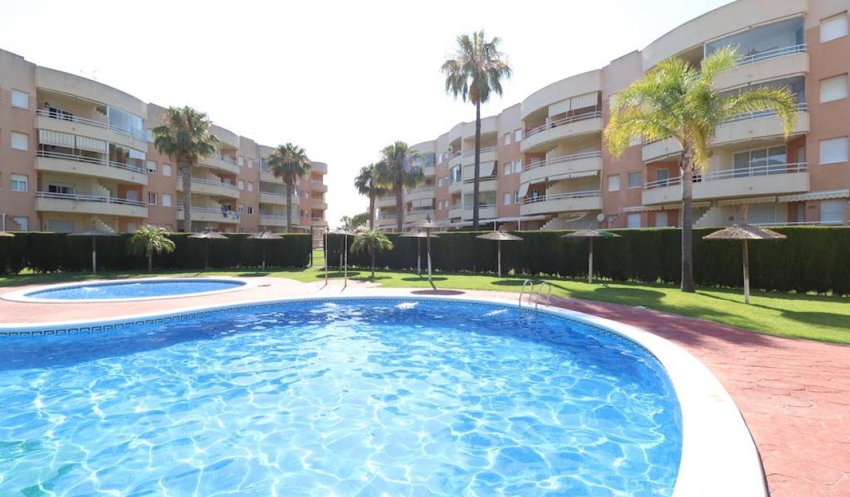 Alquiler a largo plazo - Apartamento - Orihuela Costa - Campoamor