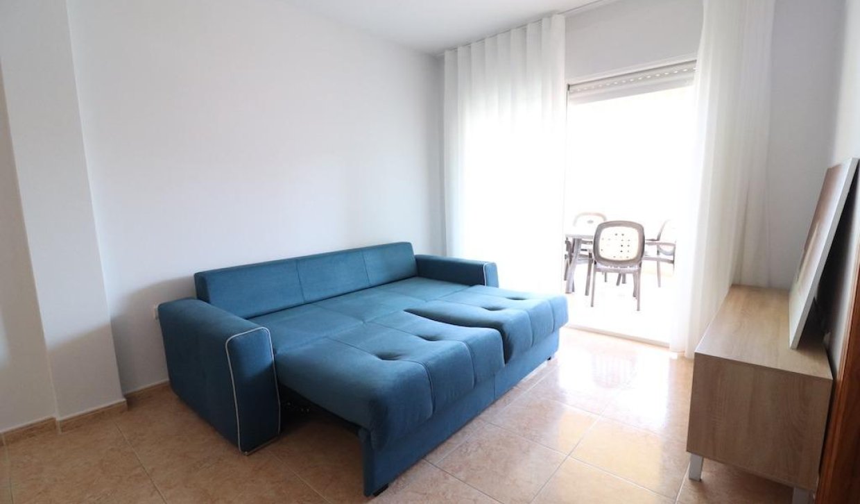 Alquiler a largo plazo - Apartamento - Orihuela Costa - Campoamor