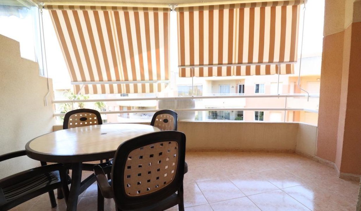 Alquiler a largo plazo - Apartamento - Orihuela Costa - Campoamor