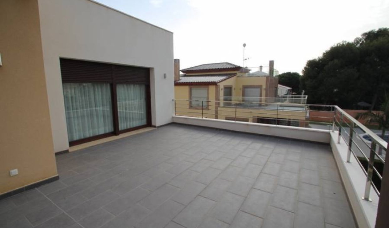 Segunda Mano - Villa - Orihuela Costa - Cabo Roig