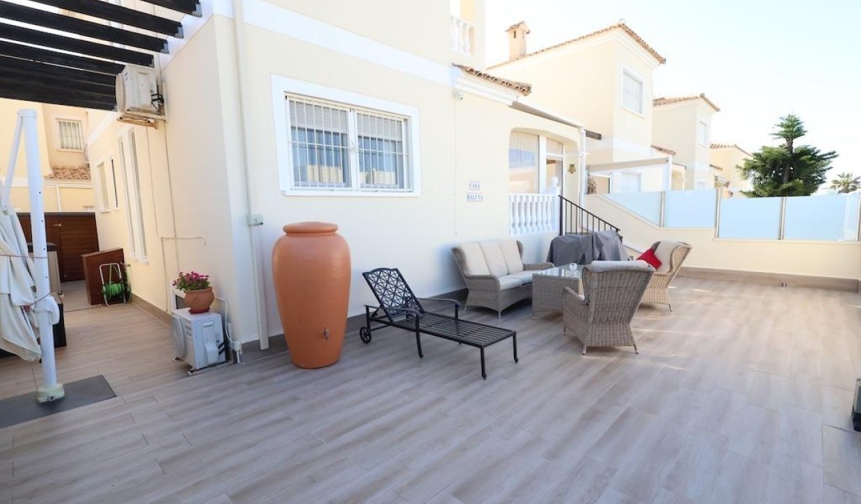 Herverkoop - Villa - Orihuela Costa - Lomas de Cabo Roig