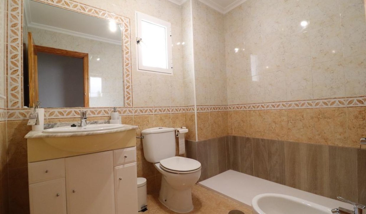 Alquiler - Apartamento / piso - Orihuela Costa - Campoamor