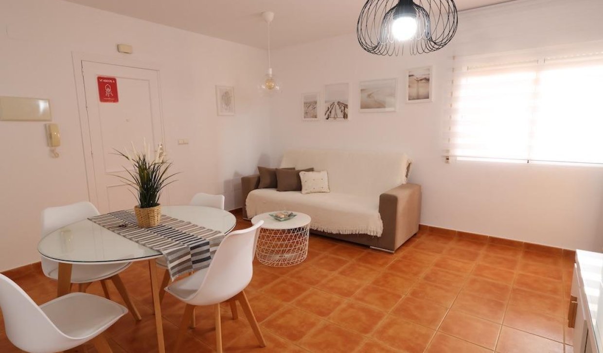 Alquiler - Apartamento / piso - Orihuela Costa - Campoamor