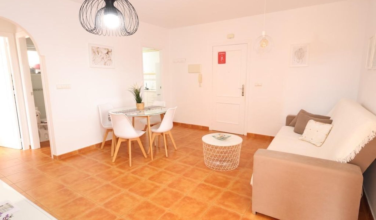 Alquiler - Apartamento / piso - Orihuela Costa - Campoamor