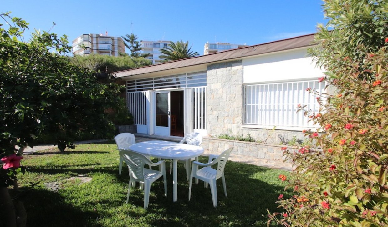 Rental - Villa - Orihuela Costa - Campoamor
