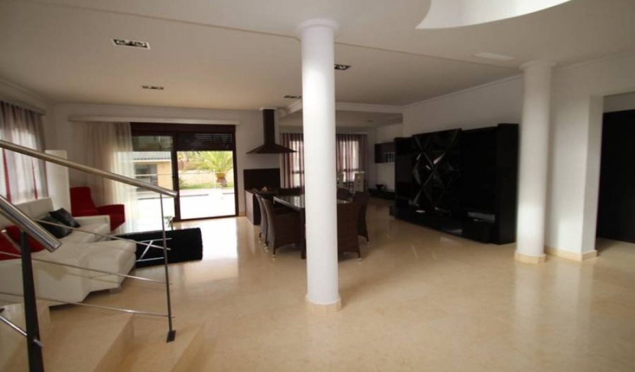 Alquiler - Villa - Orihuela Costa - Cabo Roig