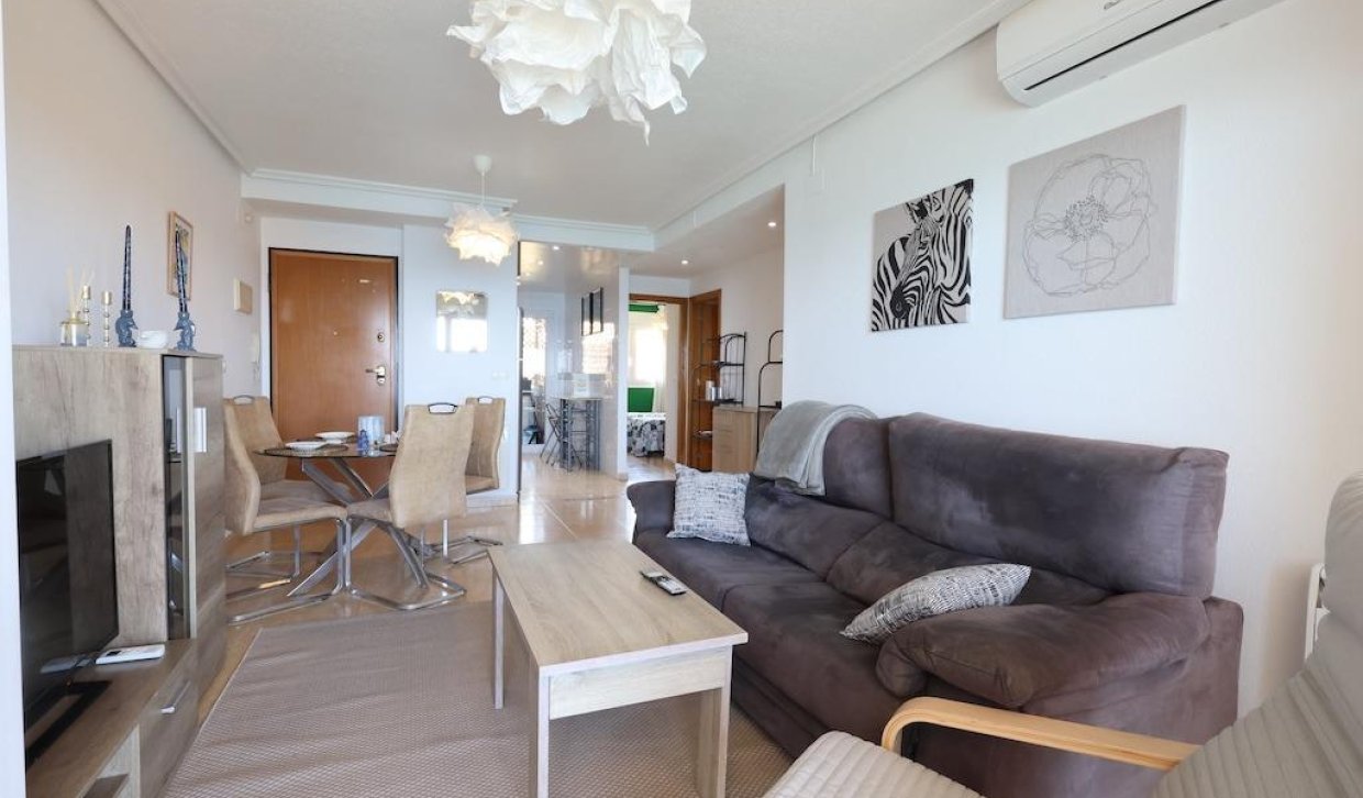 Verhuur - Appartement / flat - Orihuela Costa - Campoamor