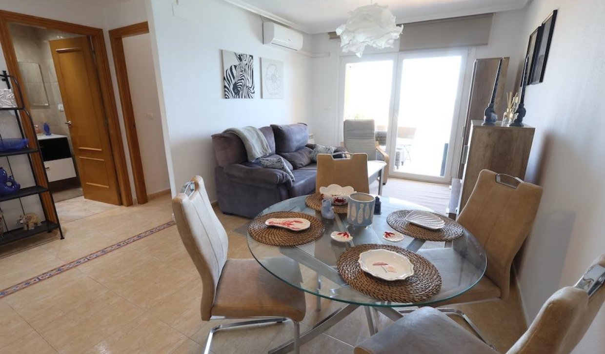 Verhuur - Appartement / flat - Orihuela Costa - Campoamor