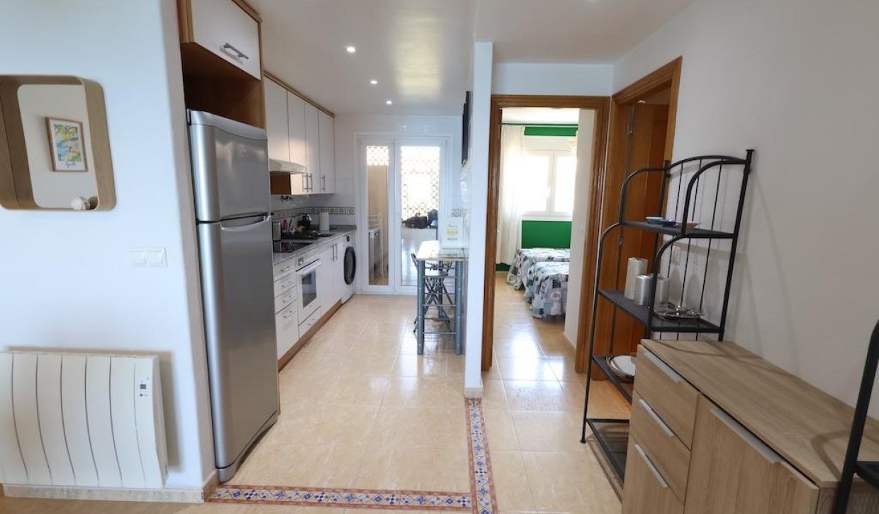 Verhuur - Appartement / flat - Orihuela Costa - Campoamor