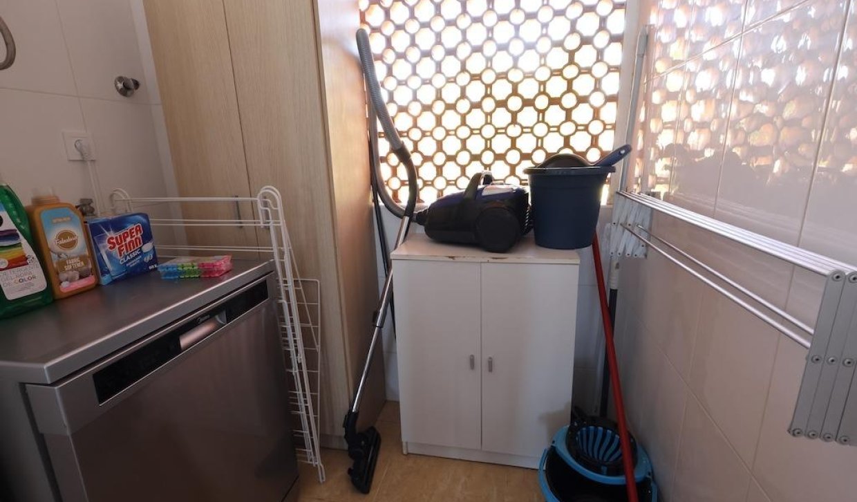 Verhuur - Appartement / flat - Orihuela Costa - Campoamor