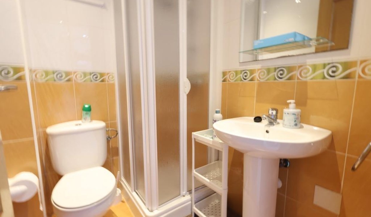Verhuur - Appartement / flat - Orihuela Costa - Campoamor