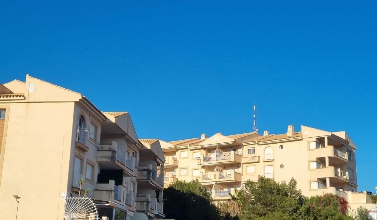 Verhuur - Appartement / flat - Orihuela Costa - Campoamor