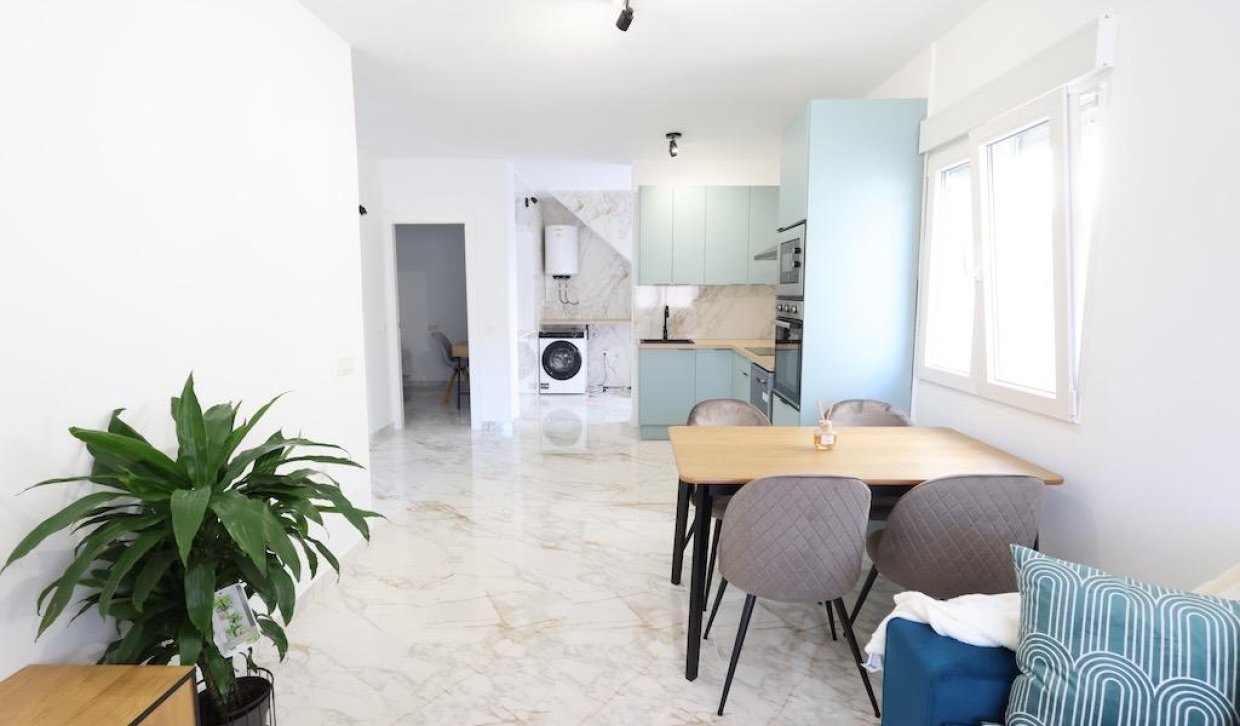 Bestaande woning  - Halfvrijstaande  woning - Torrevieja - San luis