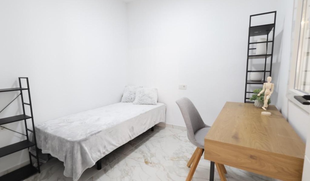 Bestaande woning  - Halfvrijstaande  woning - Torrevieja - San luis