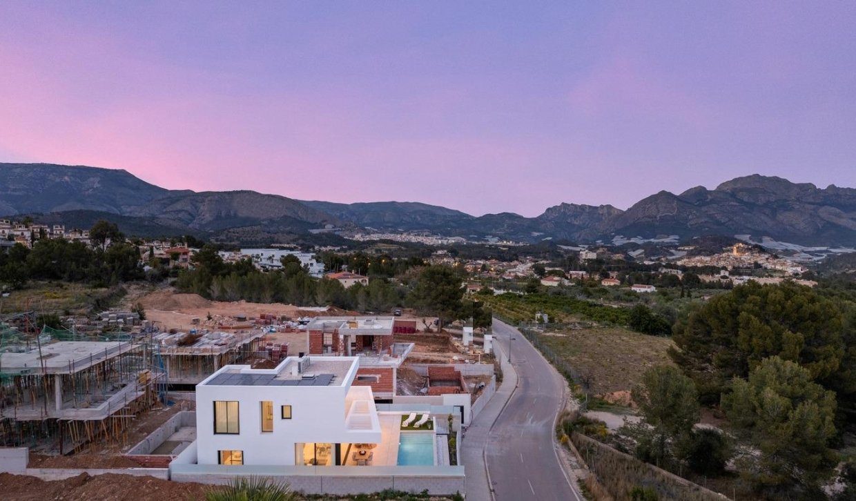 Obra nueva - Villa - Polop - Urbanizaciones